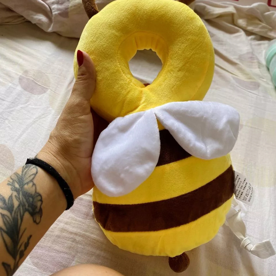 Mochila Protetora de cabeça - A segurança macia e fofa pro seu bebê!